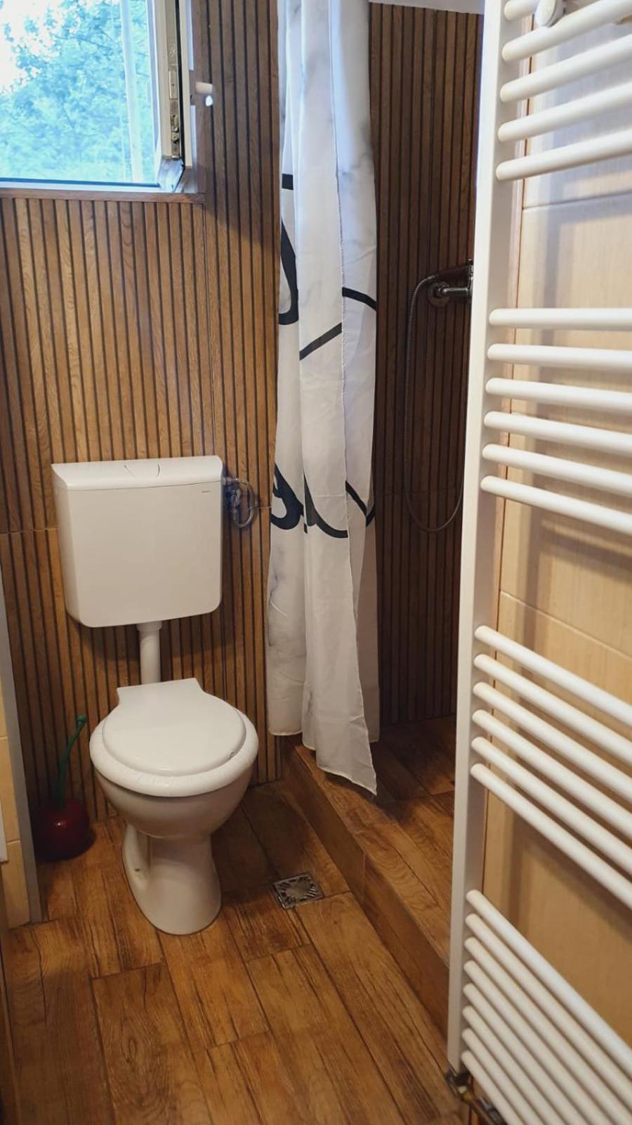 Garsoniera Ioana Apartment